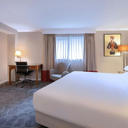 Delta Hotels By Marriott Peterborough Exteriör bild