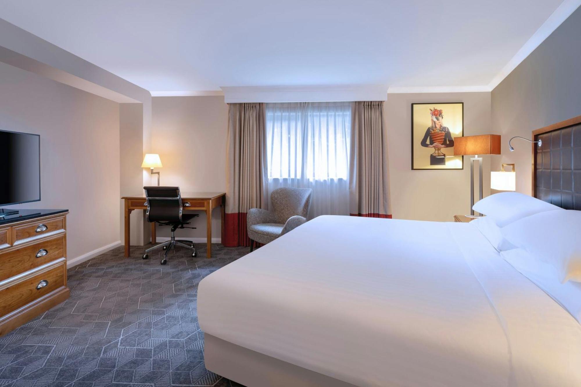 Delta Hotels By Marriott Peterborough Exteriör bild