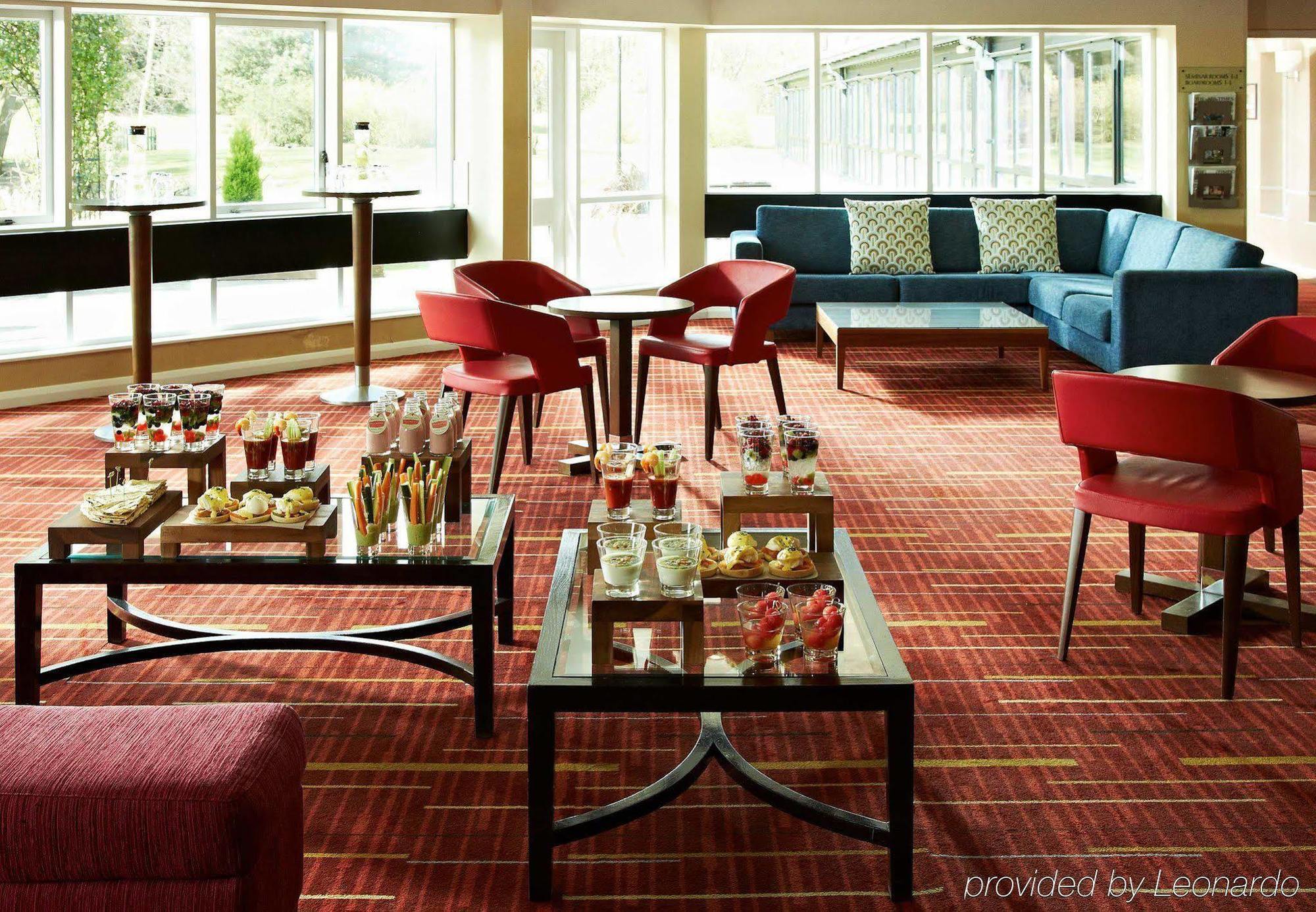 Delta Hotels By Marriott Peterborough Exteriör bild